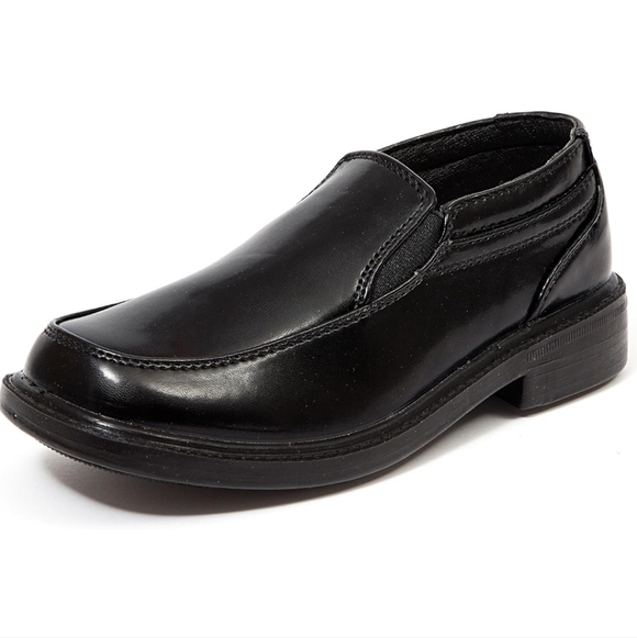 Deer Stags Brian Slip-On Dress Loafer Size 5 WIDE main image 5